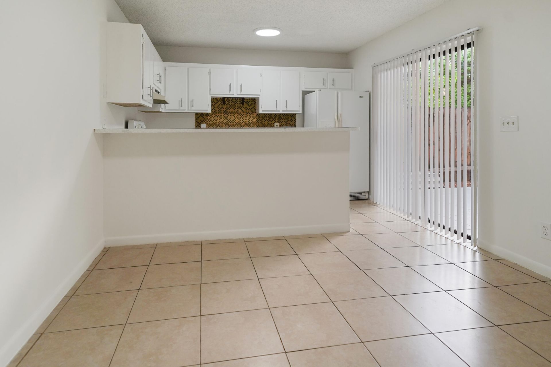 237 Alemeda Drive, Unit 3, Palm Springs, FL 33461 Photo