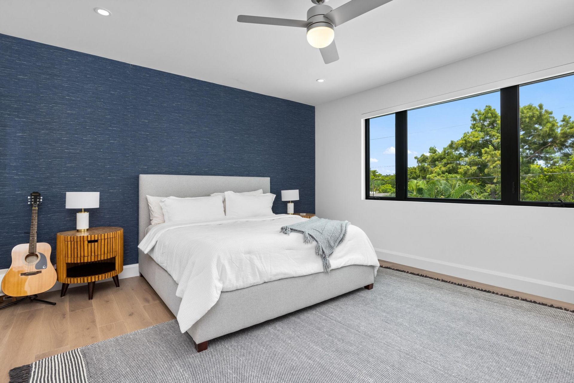 2400 NE 27th Avenue, Fort Lauderdale, FL 33305 Photo