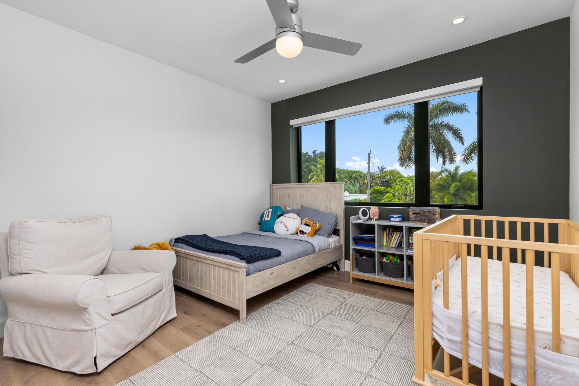 2400 NE 27th Avenue, Fort Lauderdale, FL 33305 Photo