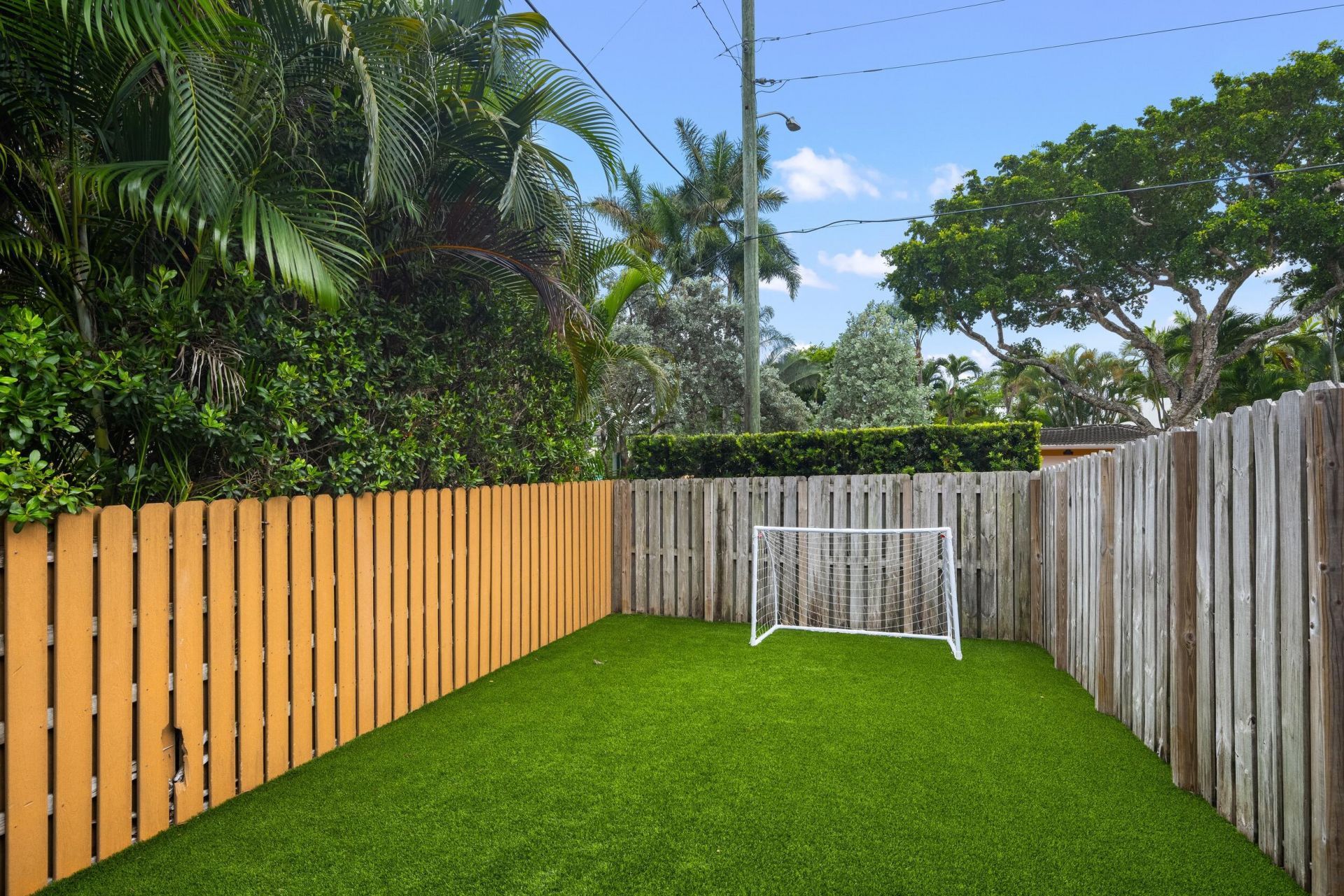 2400 NE 27th Avenue, Fort Lauderdale, FL 33305 Photo