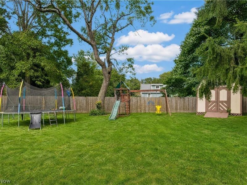 448 Fernwood Avenue, Wadsworth, OH 44281 Photo 34