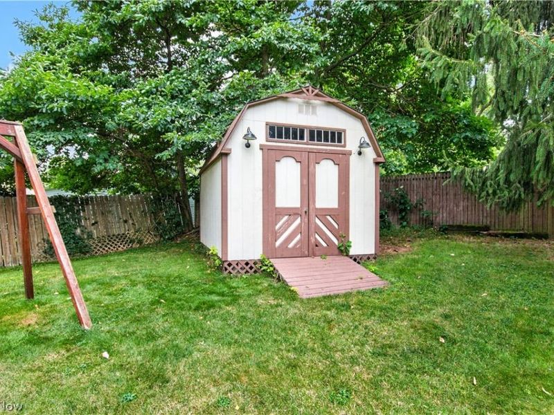 448 Fernwood Avenue, Wadsworth, OH 44281 Photo 35