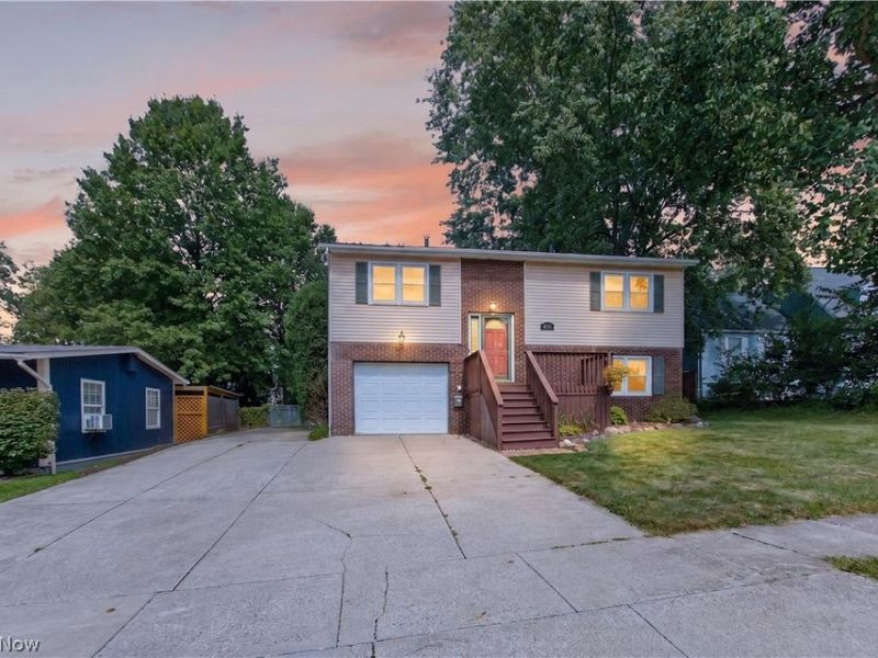 448 Fernwood Avenue, Wadsworth, OH 44281 Photo 4
