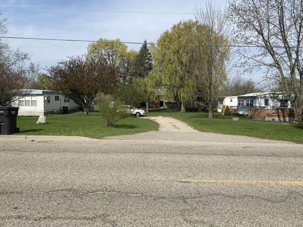 13915 West Street, Cedar Springs, MI 49319
