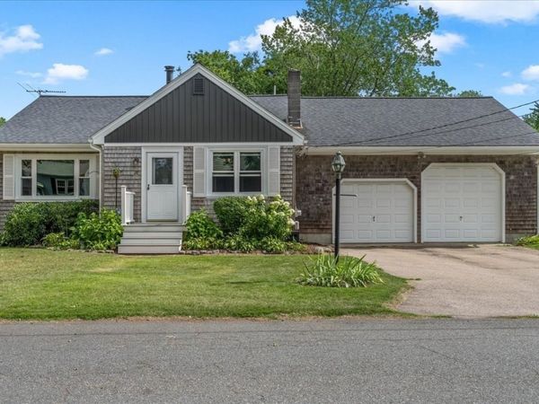 20 Mayflower Road, Norton, MA 02766