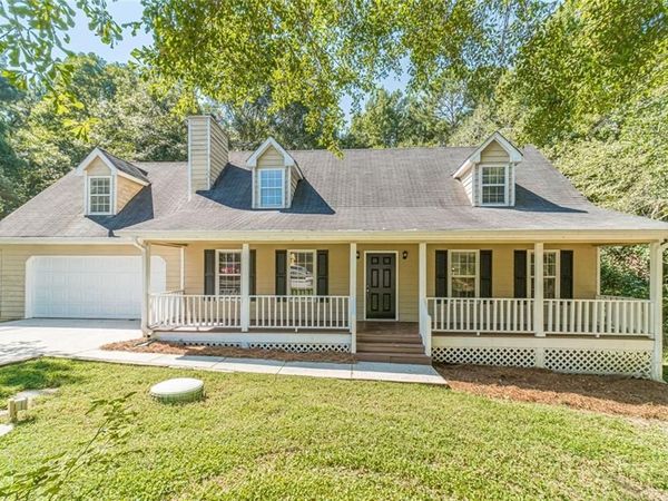222 Deer Walk Drive , Winder, GA 30680