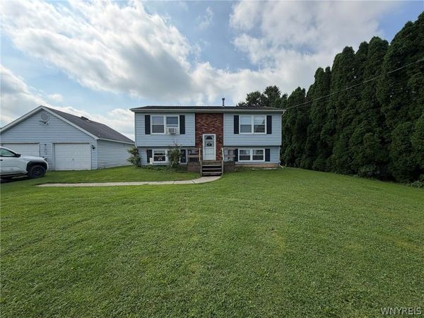 8418 Chestnut Ridge Road, Gasport, NY 14067