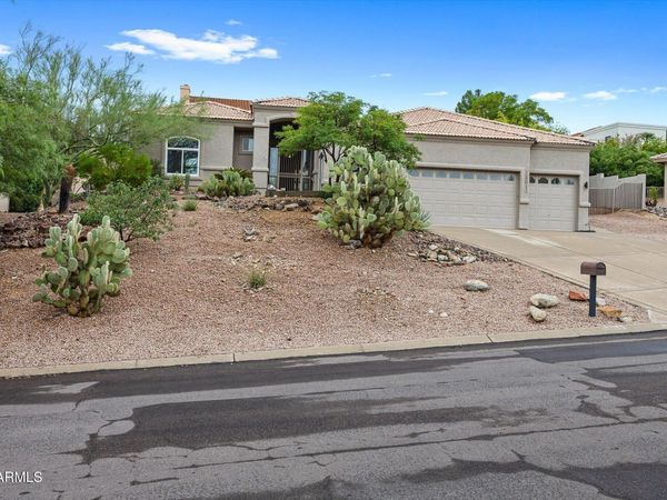 15811 E PRIMROSE Drive, Fountain Hills, AZ 85268