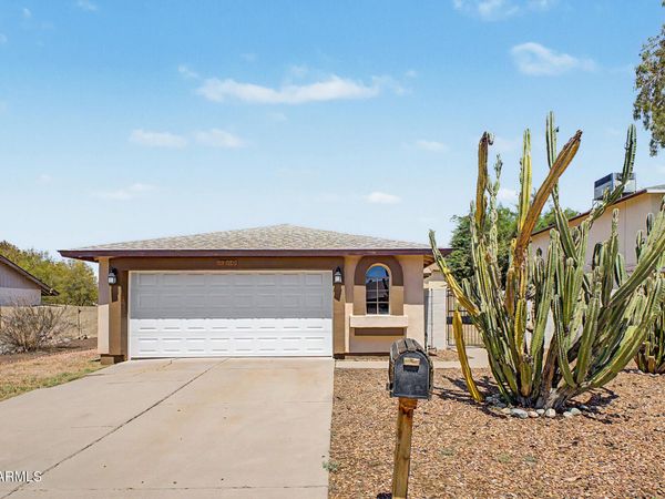 3740 W MICHIGAN Avenue, Glendale, AZ 85308