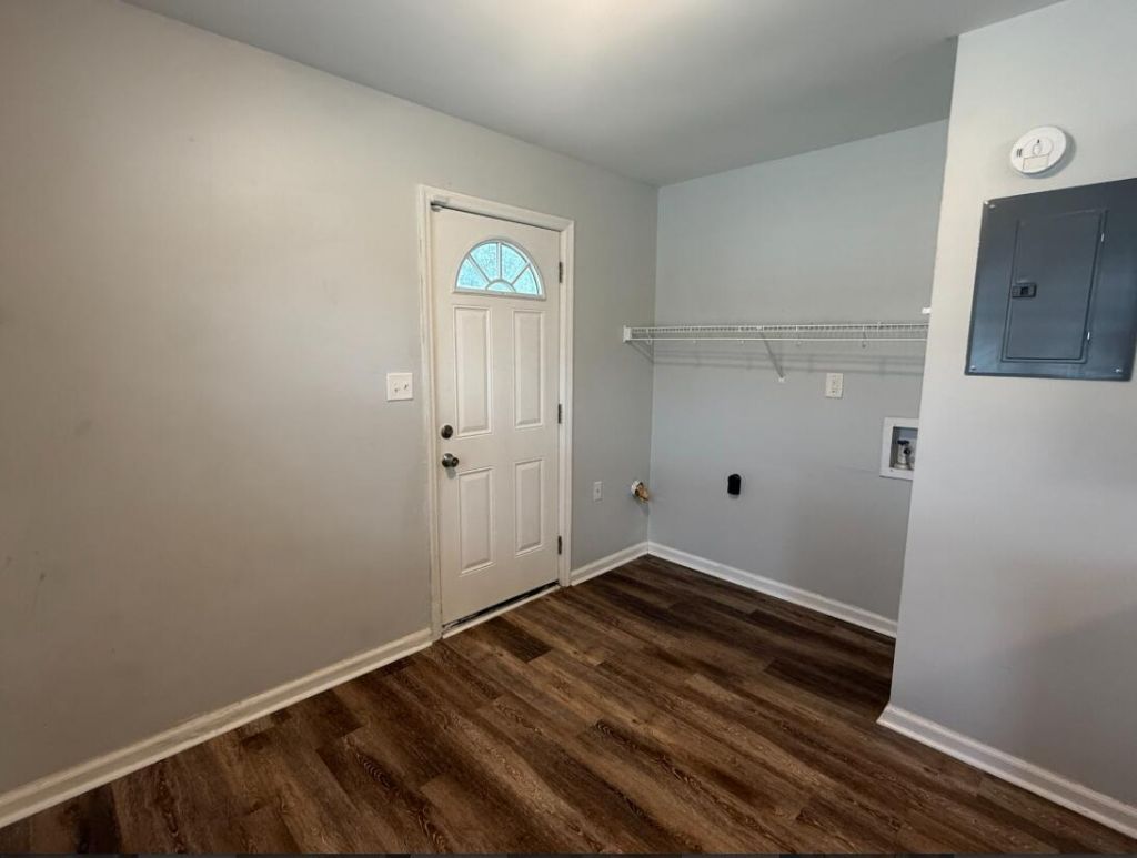 7760 Corley Drive Photo 10