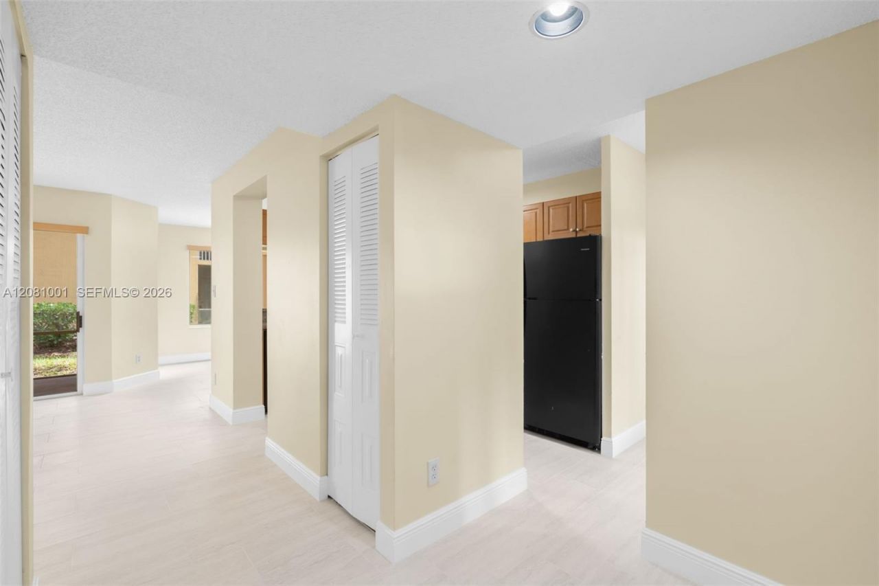 1178 Coral Club Dr , Unit 1178, Coral Springs, FL 33071 Photo