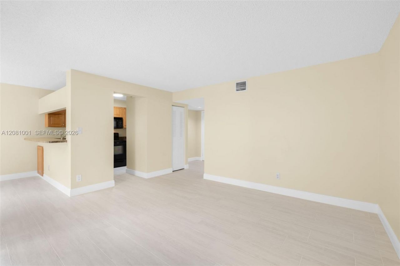 1178 Coral Club Dr , Unit 1178, Coral Springs, FL 33071 Photo