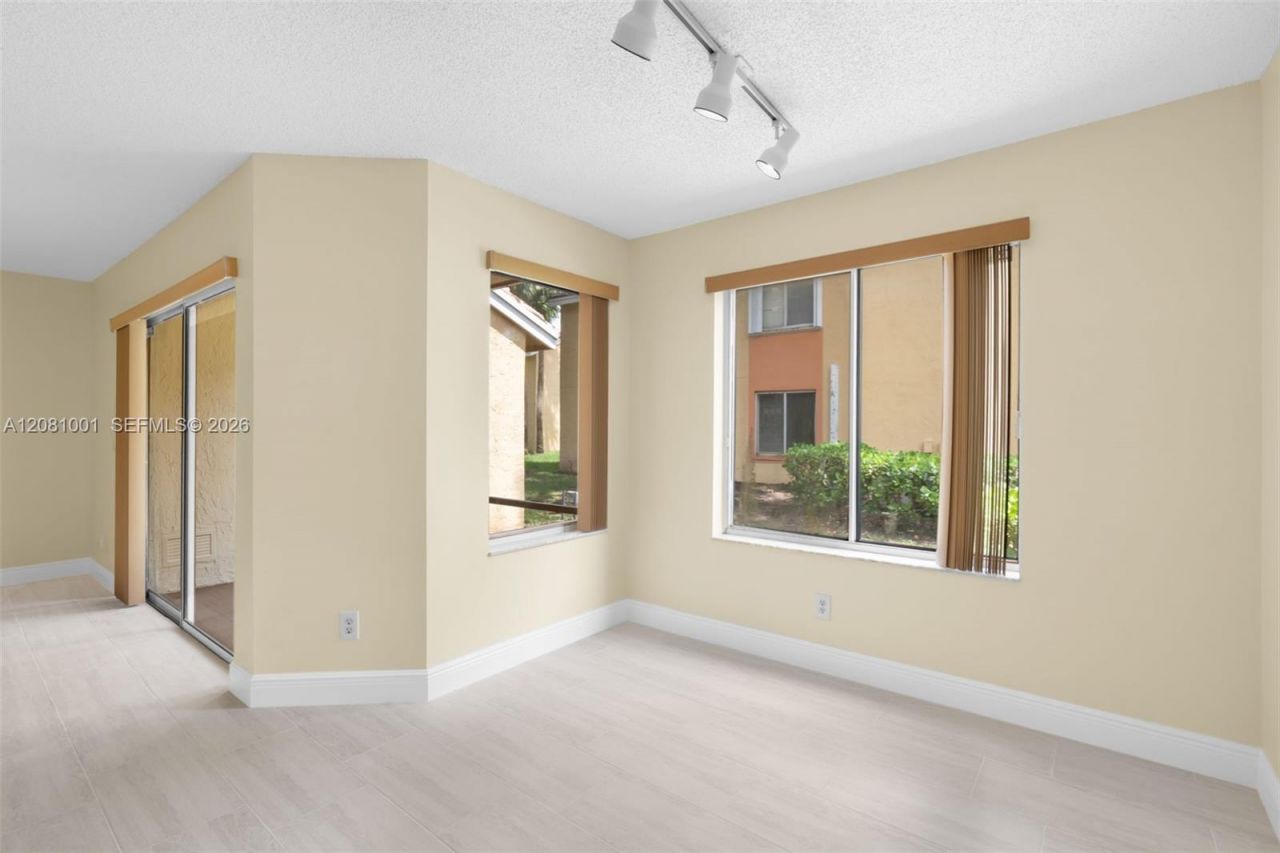 1178 Coral Club Dr , Unit 1178, Coral Springs, FL 33071 Photo