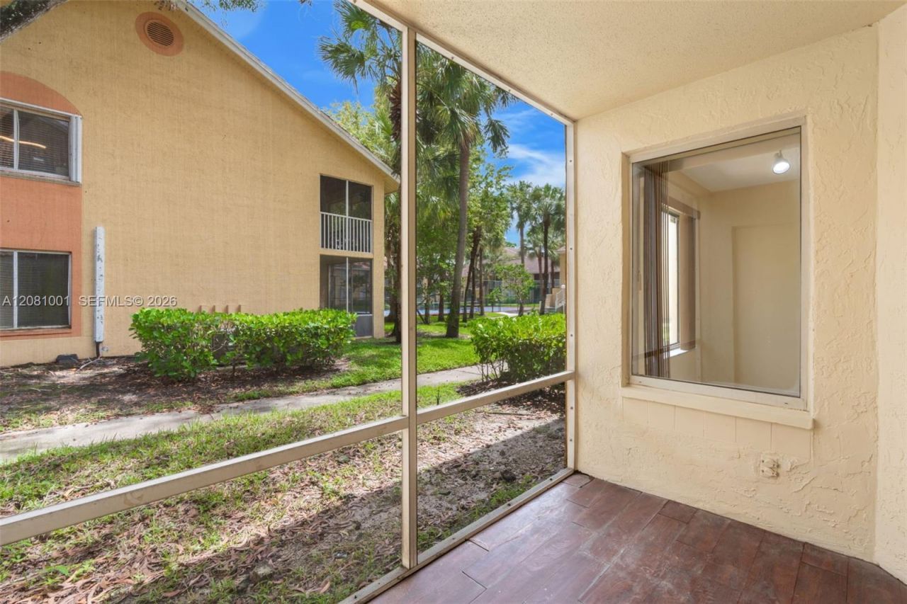 1178 Coral Club Dr , Unit 1178, Coral Springs, FL 33071 Photo