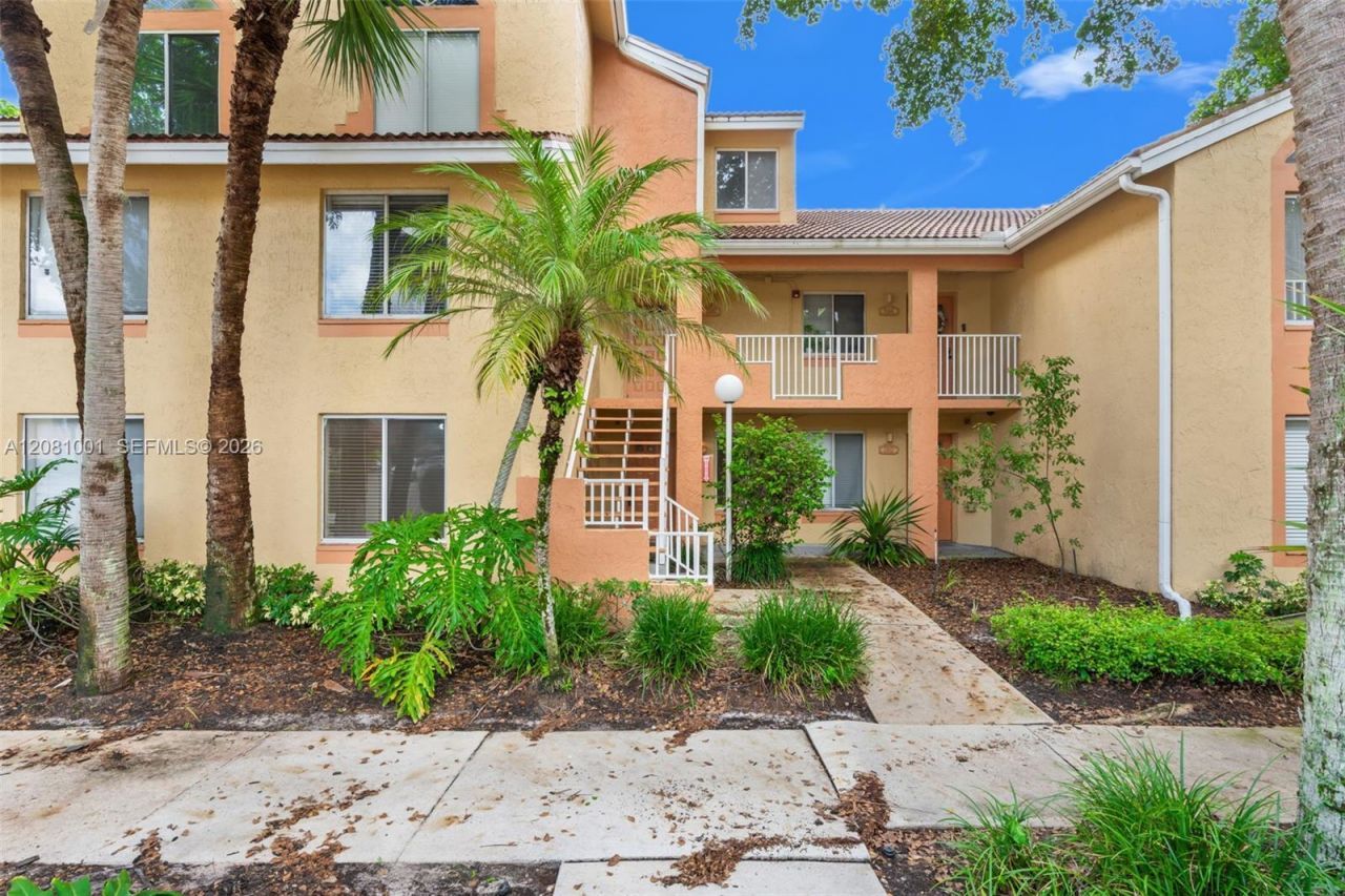 1178 Coral Club Dr , Unit 1178, Coral Springs, FL 33071 Photo