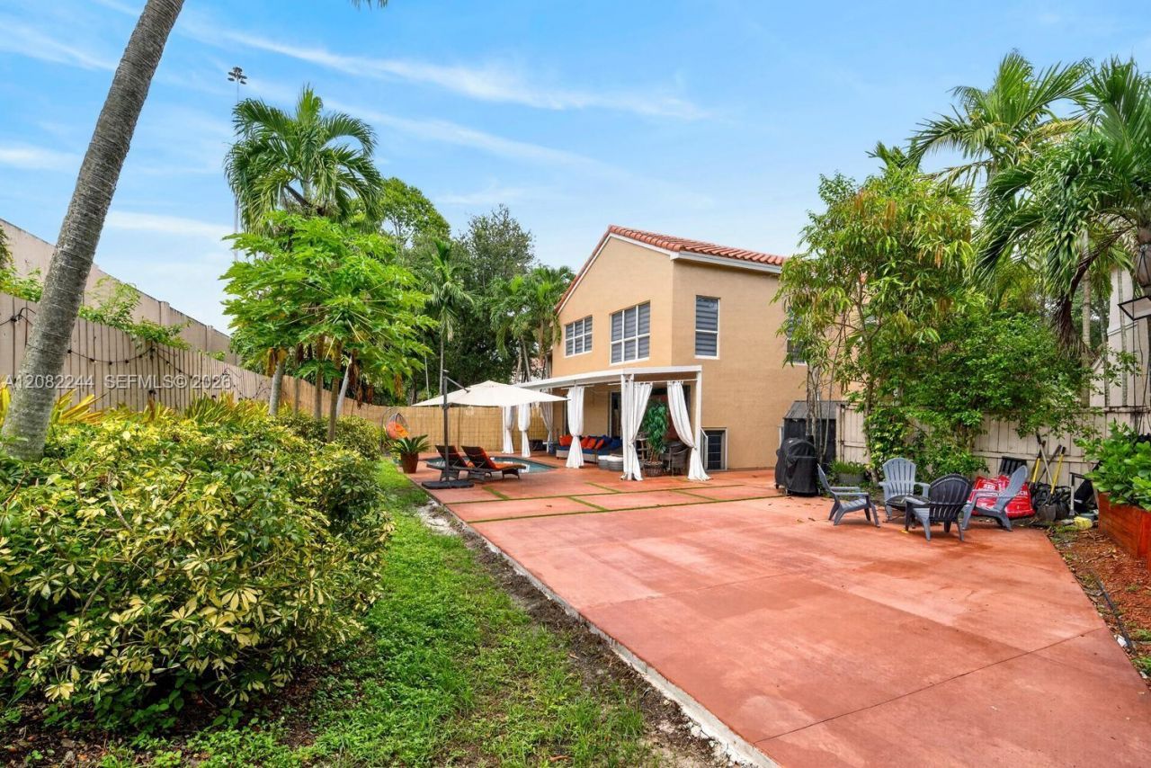 5093 SW 153rd Ter, Davie, FL 33331 Photo