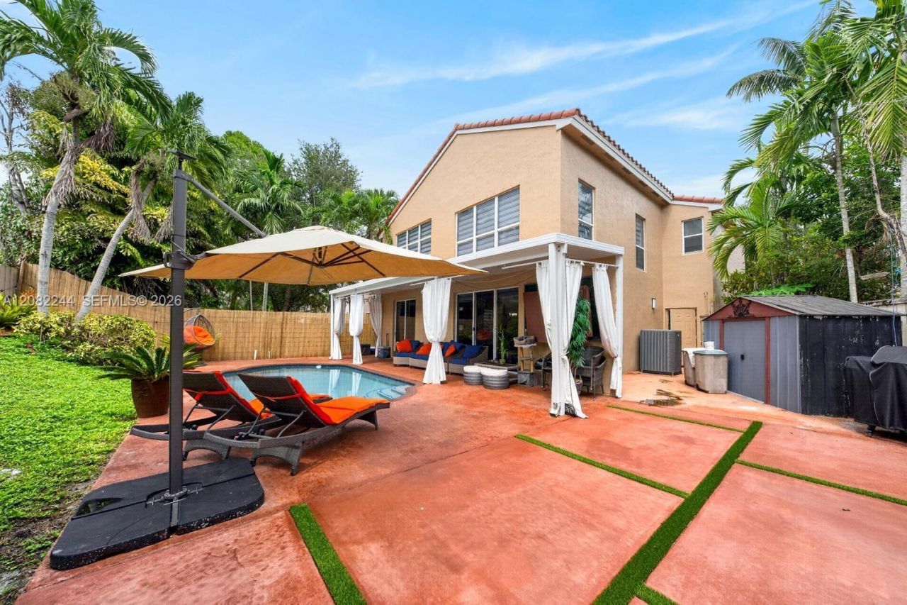 5093 SW 153rd Ter, Davie, FL 33331 Photo