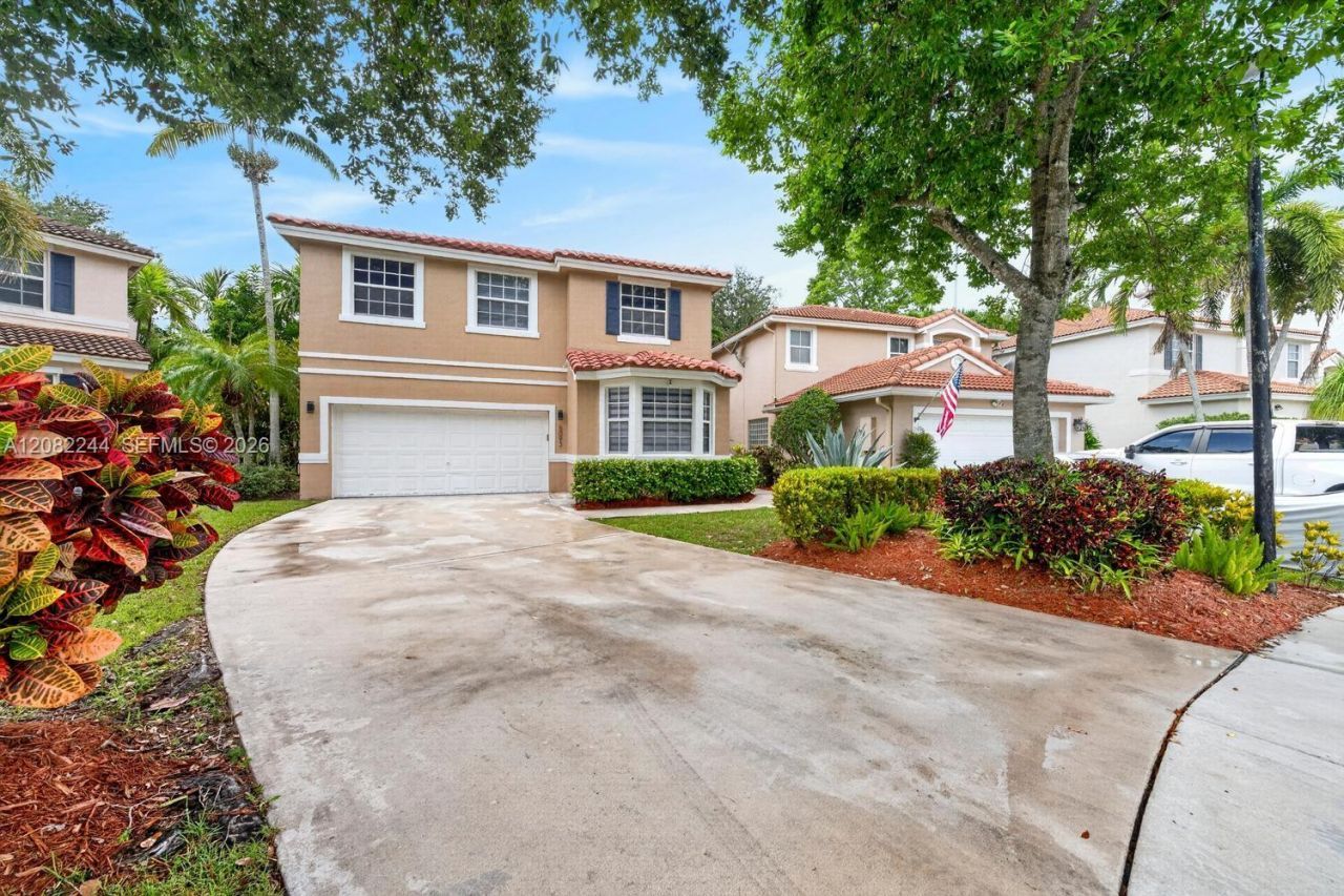 5093 SW 153rd Ter, Davie, FL 33331 Photo