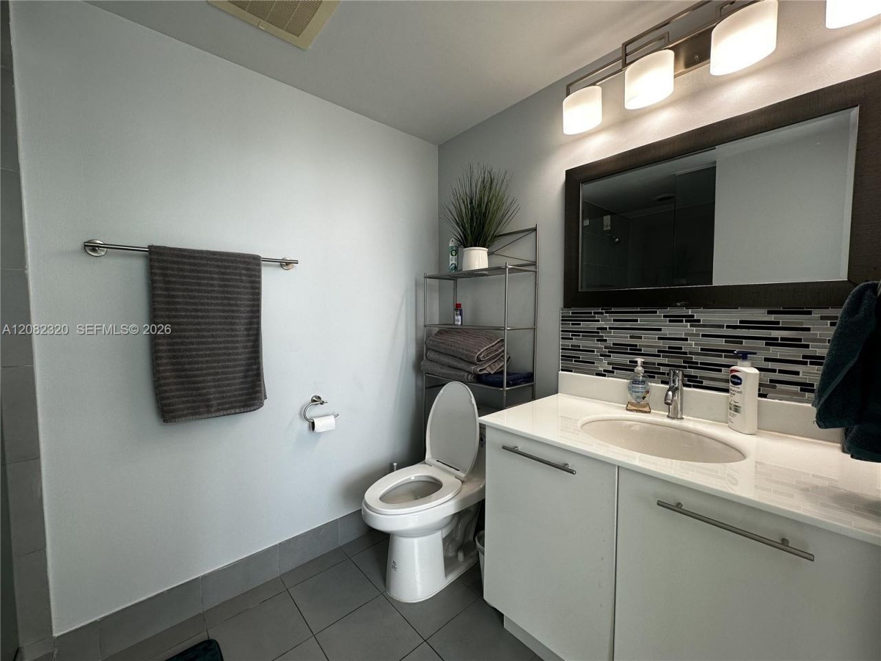 92 SW 3rd St , Unit 3501, Miami, FL 33130 Photo