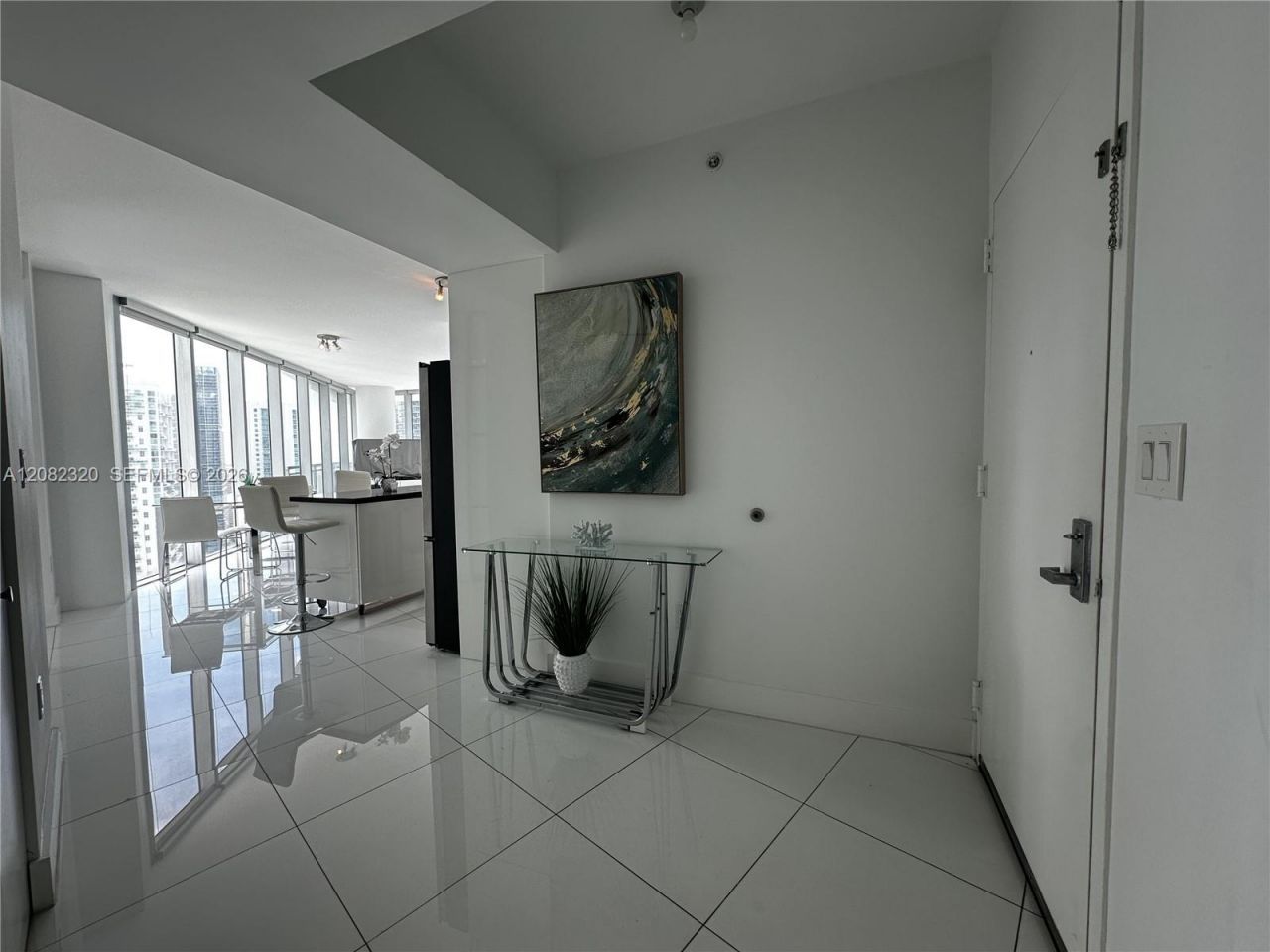 92 SW 3rd St , Unit 3501, Miami, FL 33130 Photo