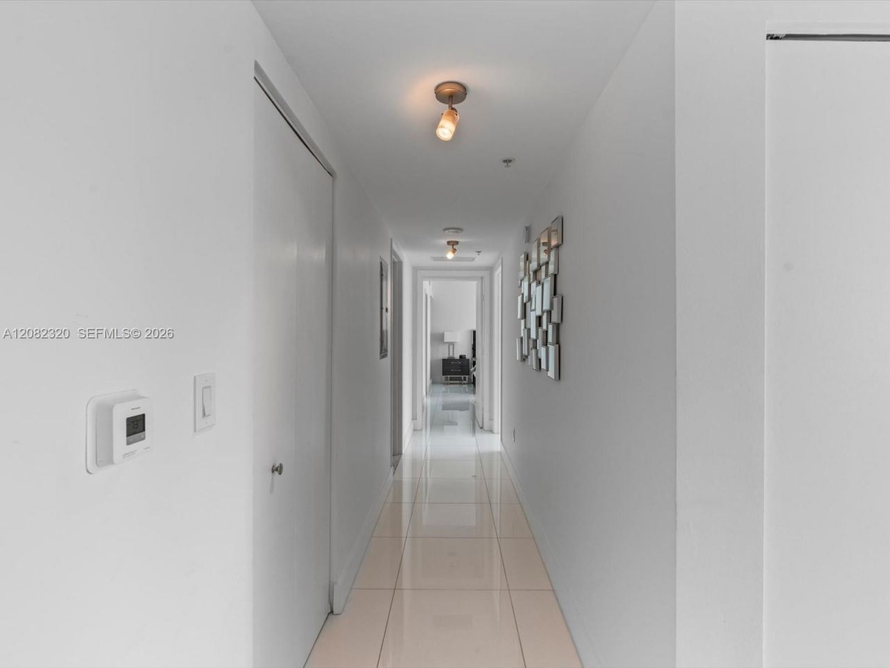 92 SW 3rd St, Unit 3501, Miami, FL 33130 Photo
