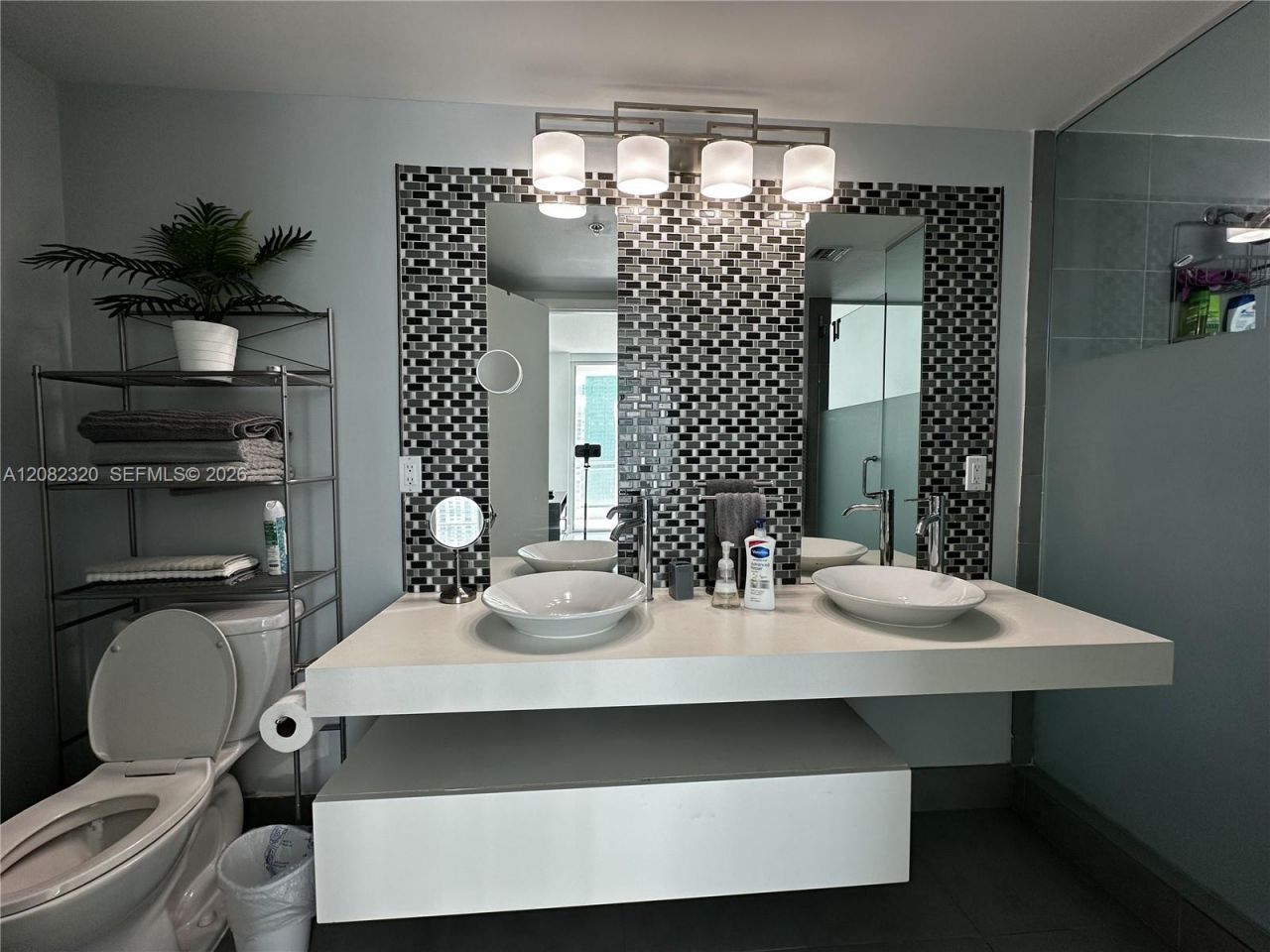 92 SW 3rd St , Unit 3501, Miami, FL 33130 Photo