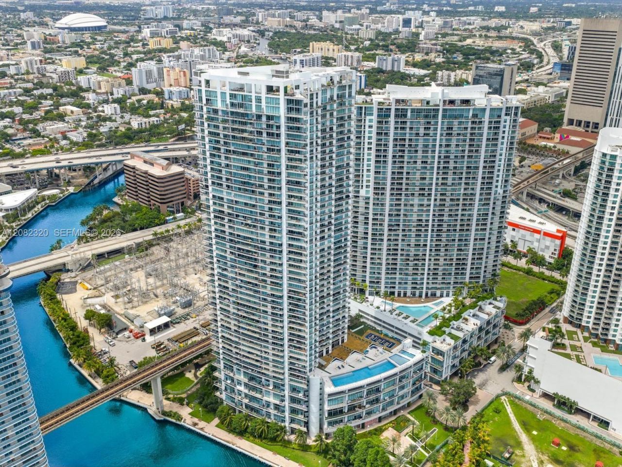 92 SW 3rd St, Unit 3501, Miami, FL 33130 Photo