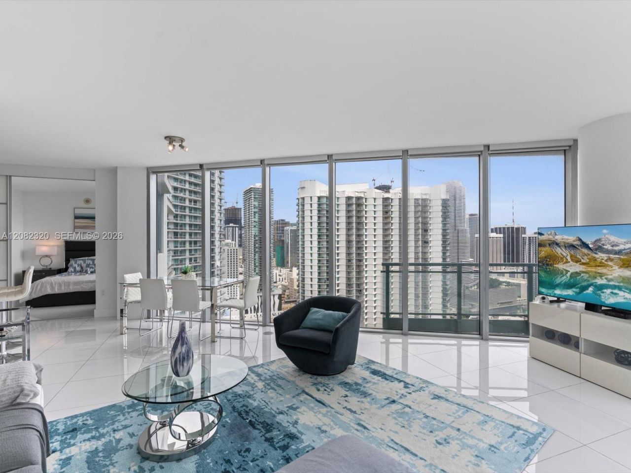 92 SW 3rd St, Unit 3501, Miami, FL 33130 Photo