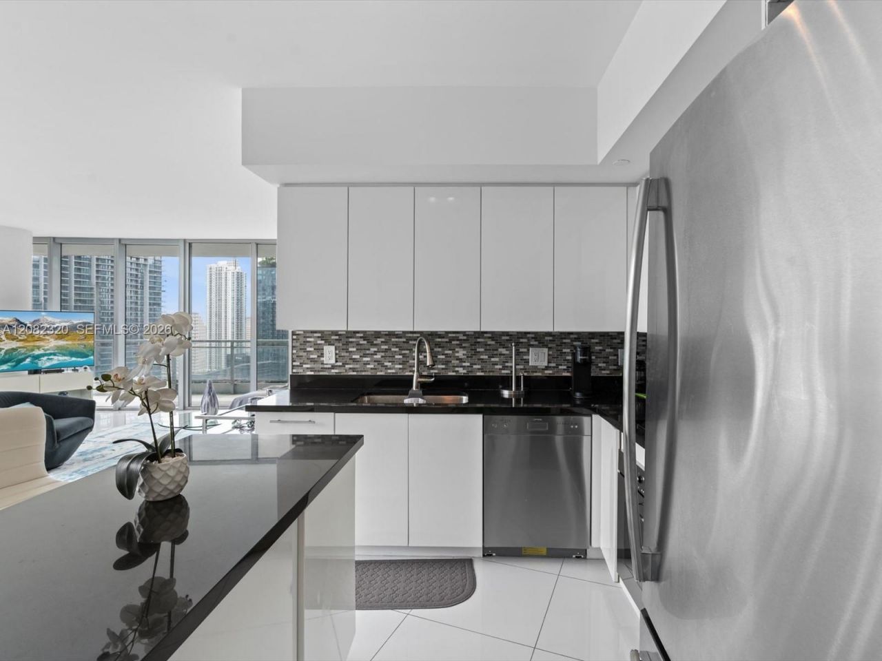 92 SW 3rd St, Unit 3501, Miami, FL 33130 Photo