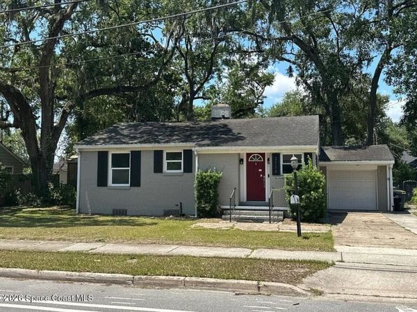2738 Spring Park Road , Jacksonville, FL 32207