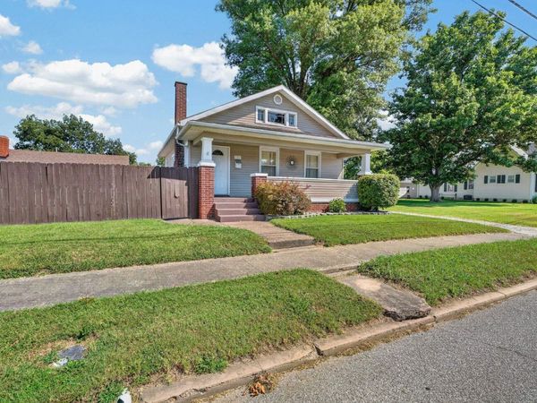 302 E Locust Street, Fort Branch, IN 47648