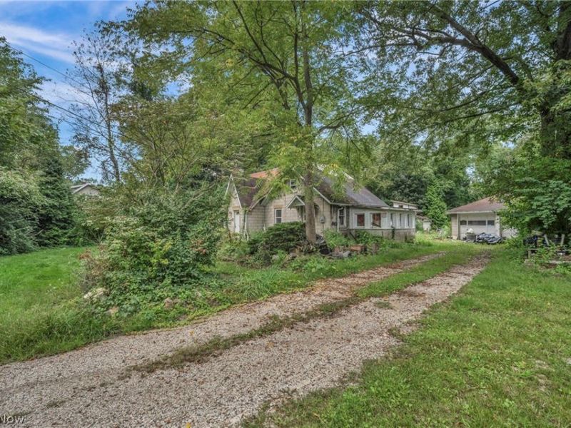 1494 Lakeland Avenue, Akron, OH 44320 Photo 3