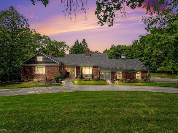 16455 Egbert Road, Walton Hills, OH 44146