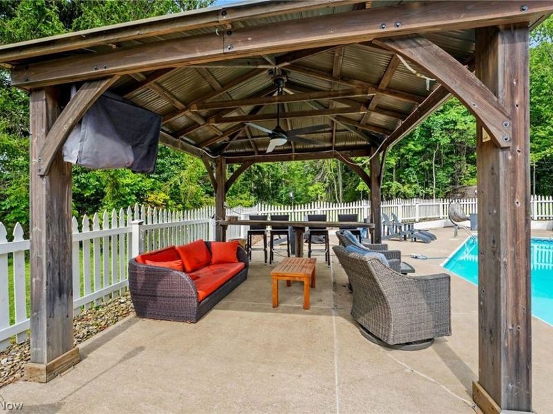 16455 Egbert Road, Walton Hills, OH 44146 Photo 12