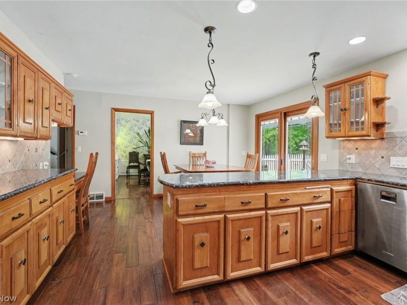 16455 Egbert Road, Walton Hills, OH 44146 Photo 17