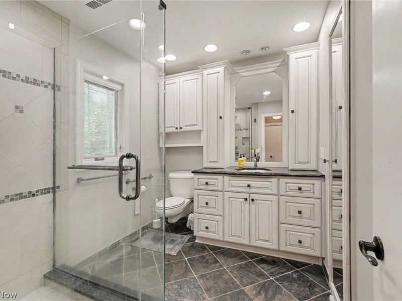 16455 Egbert Road, Walton Hills, OH 44146 Photo 30