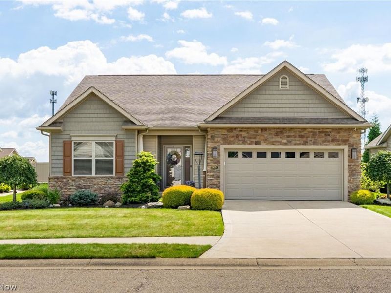 9684 Emerald Bluff Circle NW, Canal Fulton, OH 44614 Photo 1