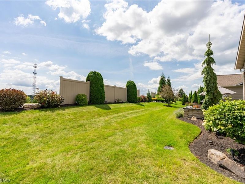 9684 Emerald Bluff Circle NW, Canal Fulton, OH 44614 Photo 25