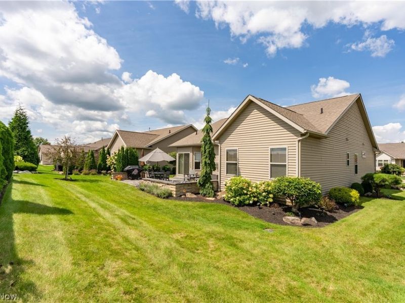 9684 Emerald Bluff Circle NW, Canal Fulton, OH 44614 Photo 26