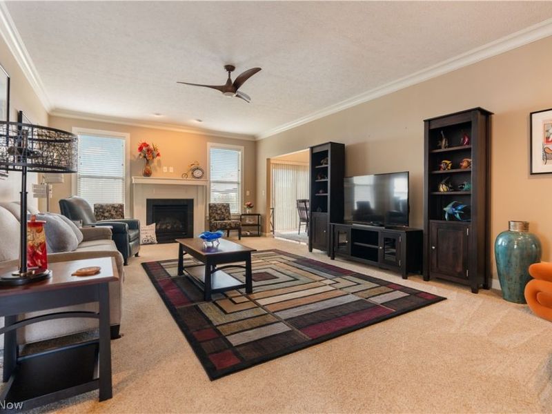 9684 Emerald Bluff Circle NW, Canal Fulton, OH 44614 Photo 7