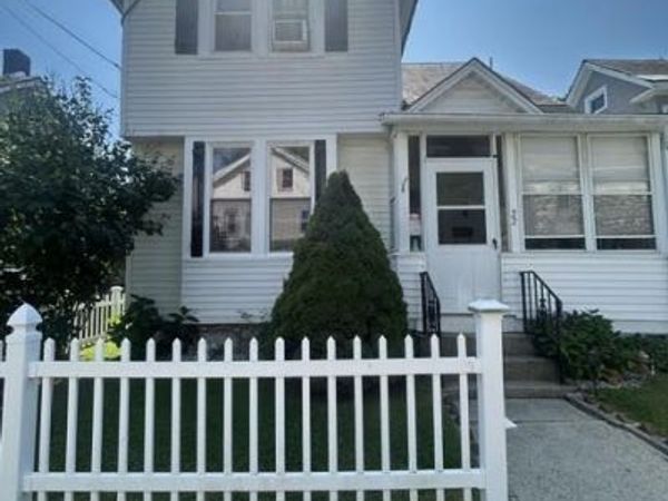 22 South Street, North Adams, MA 01247
