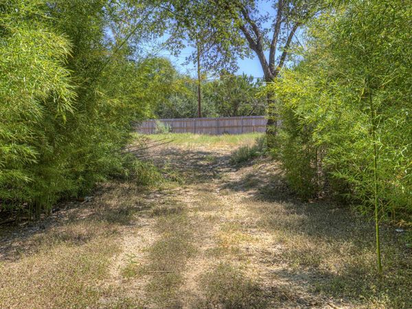 355 E Clark ST , Canyon Lake, TX 78133