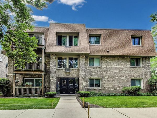 2619 W Agatite Avenue, Unit 2A, Chicago, IL 60625