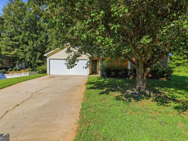 3209 Lower Creek Drive, Douglasville, GA 30135