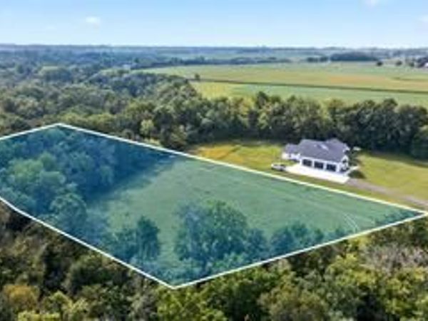 60742 226th Avenue , Mantorville, MN 55955