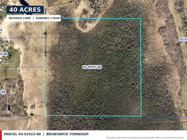 1221 Highway 65 , Braham, MN 55006