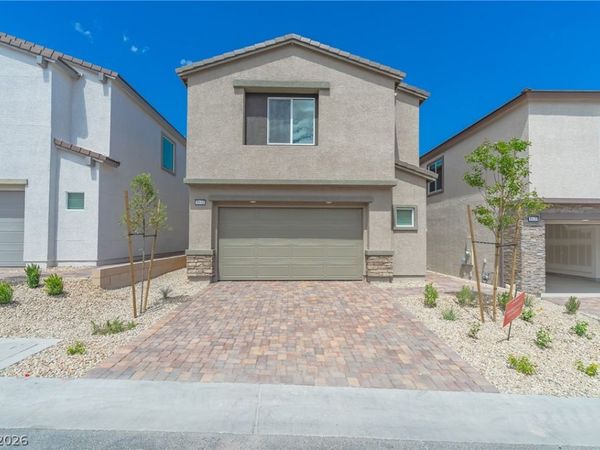 9934 Kimura Hills Avenue, Las Vegas, NV 89129