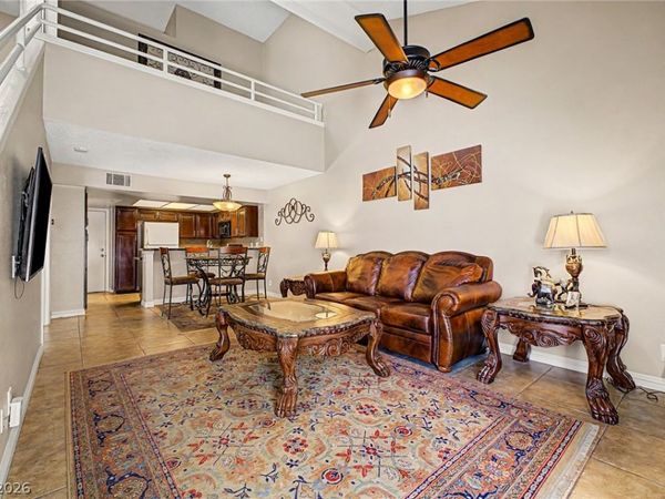 2753 Lodestone Drive, Las Vegas, NV 89117
