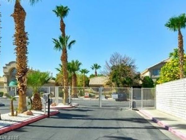 1401 N Michael Way , Unit 123, Las Vegas, NV 89108