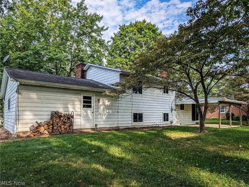 8636 Camelot Avenue NW, Canal Fulton, OH 44614 Photo 27